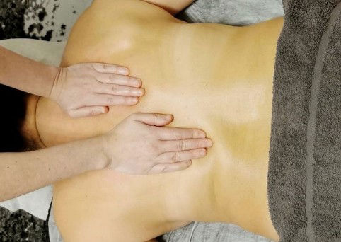 Ganzkörpermassage